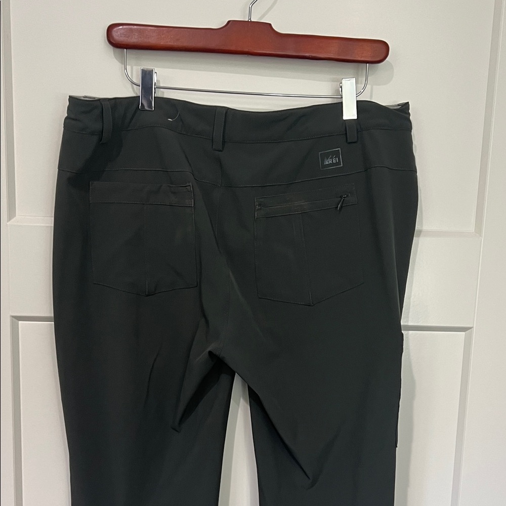 REI Trailmade Adjustable Hiking Pants Sz 14 - Picture 7 of 13